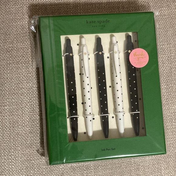 Kate Spade ♠️ Buyer’s Pick One - Picture 1 of 2
